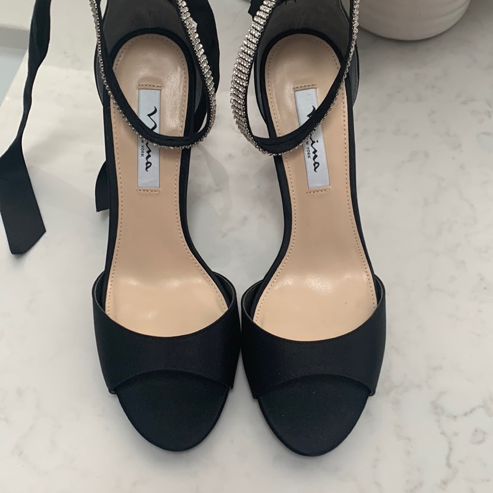 Nina dress shoes